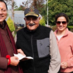 सेवानिवृत्त ब्रिगेडियर ने मुख्यमंत्री राहत कोष में दिया 10 लाख का योगदान