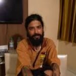 यूट्यूबर अनुराग ने शेयर किया रोते हुए वीडियो, बोले-माता-पिता ने किया टॉर्चर