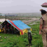 पुलिस ने नदी-नालों के किनारे रहने वालों को किया अलर्ट