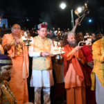 2100 दीपों से जगमगाया यमुना तट, सीएम धामी ने 7.52 करोड़ से बने घाट का किया लोकार्पण